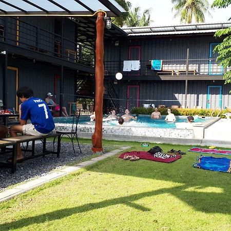 Na-Tub Hostel Baan Tai Buitenkant foto