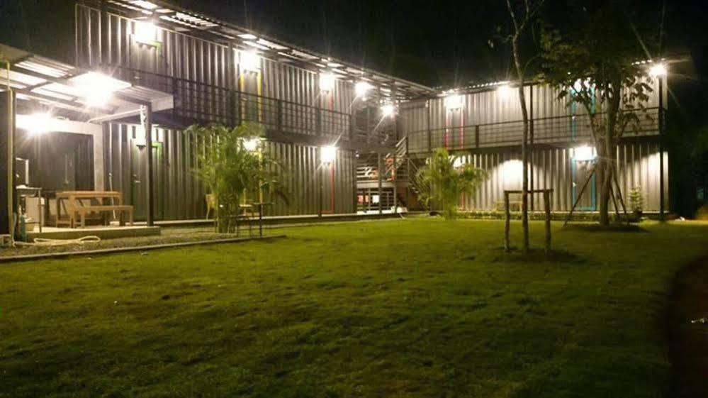 Na-Tub Hostel Baan Tai Buitenkant foto
