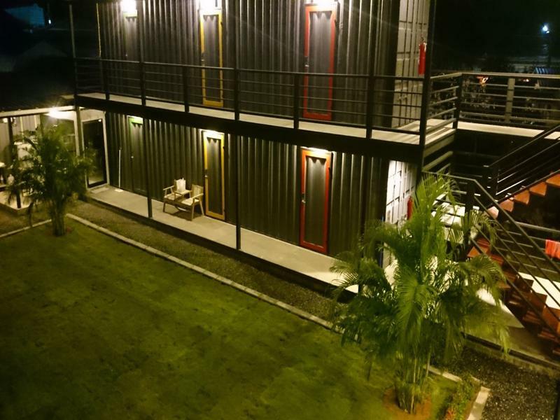 Na-Tub Hostel Baan Tai Buitenkant foto